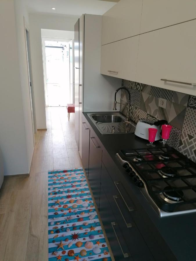 Retroscena Apartment In Centro Civitanova Marche Buitenkant foto