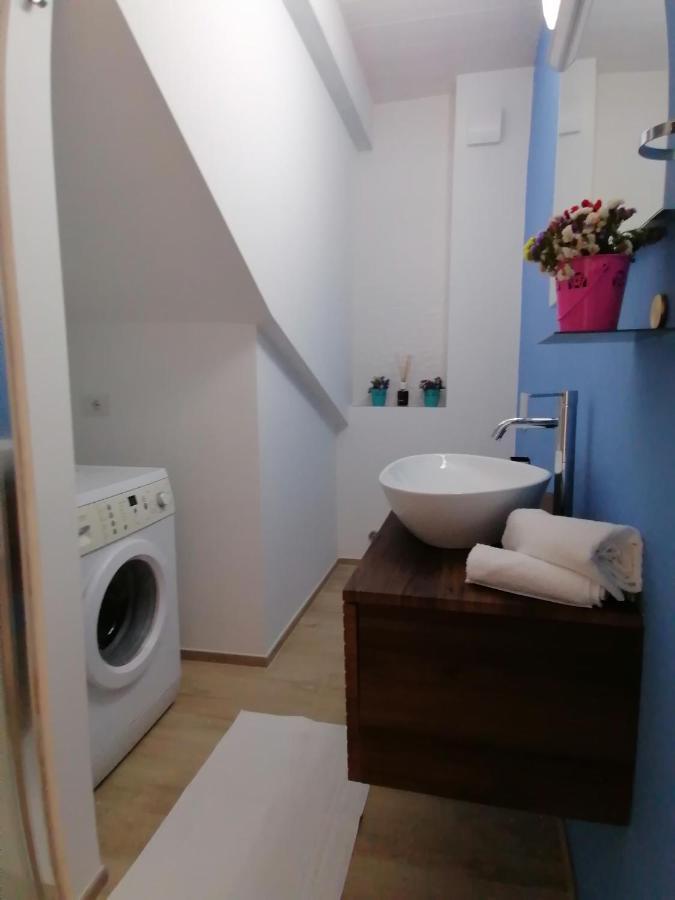 Retroscena Apartment In Centro Civitanova Marche Buitenkant foto